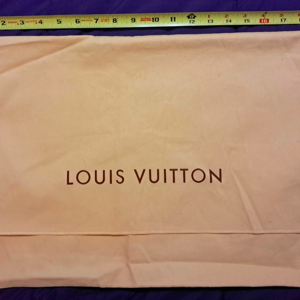 Large LOUIS VUITTON envelope dust bag